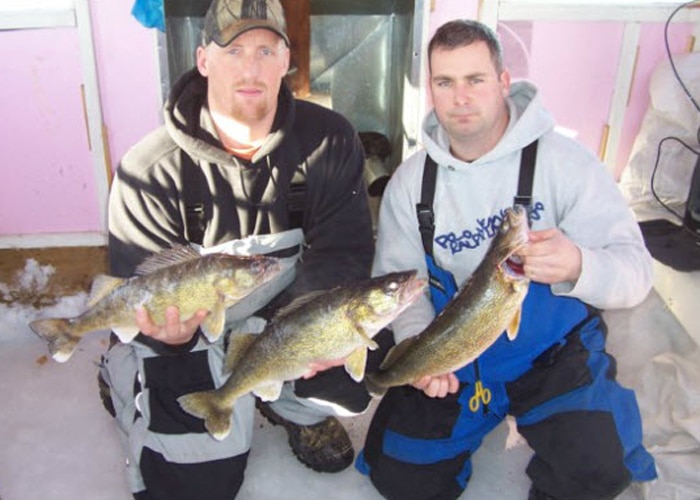ice fishing guide in green bay